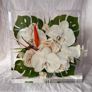 Square Resin Block Wedding Floral Preservation | Flower Preservation | Bridal Bouquet Preservation | Resin Floral Tray | Bridal Gift